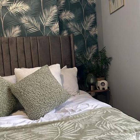 Cozy Downtown Studio Flat In Sheffield Apartment Exterior photo